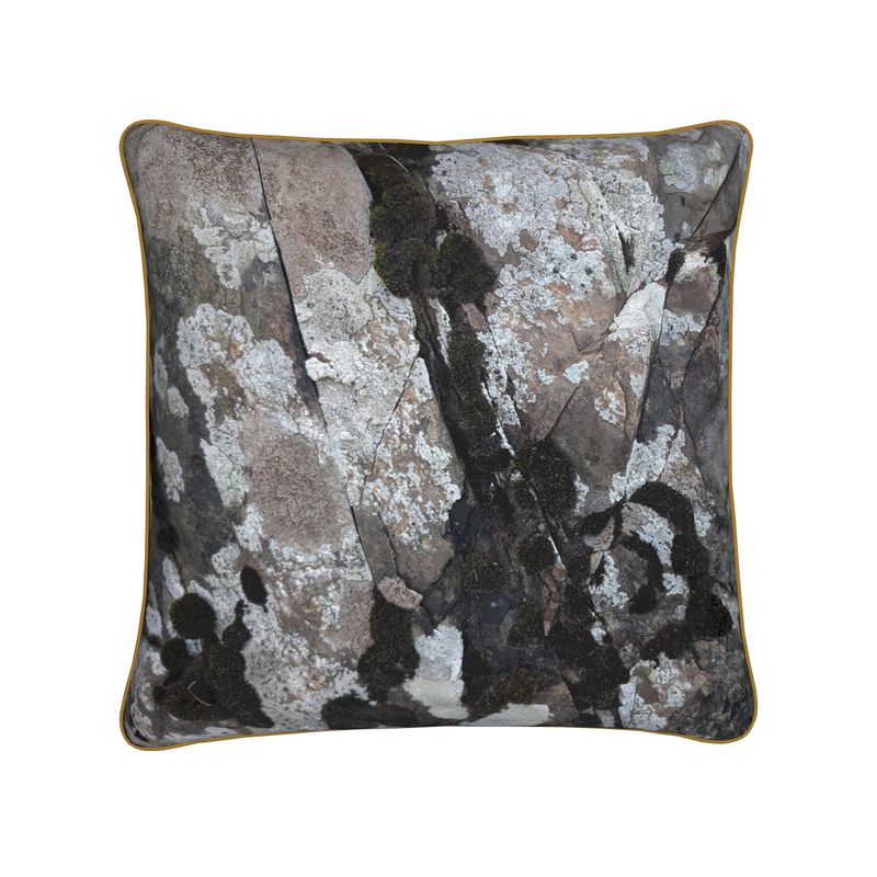 Pilgrim cushion